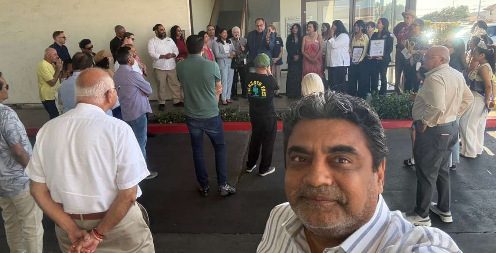 Chamber of Commerce ribbon cutting event